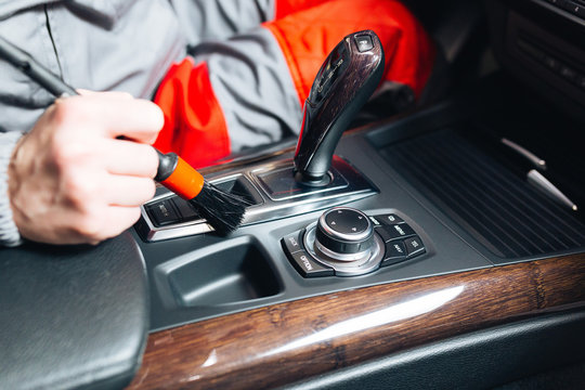 Car detailing: Cleaning car interior