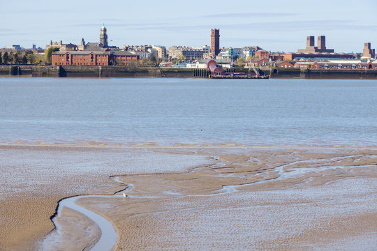 Birkenhead seen from Liverpool