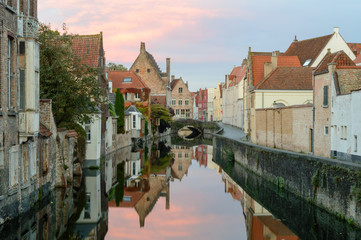 Fototapeta na wymiar The most beautiful canal of Bruges