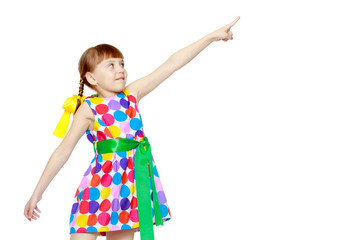 Little girl gesticulating.