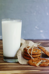 cookies with milk