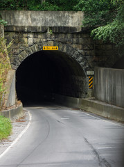 Fototapeta na wymiar Small tunnel through the mountains of Pennsylvania