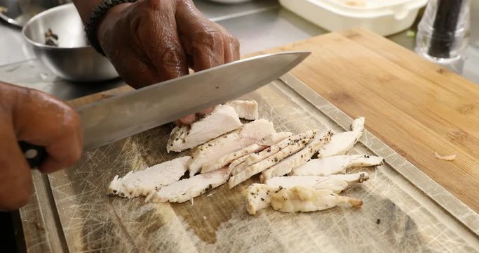d&eacute;coupe de poulet