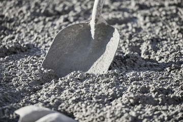 A shovel in Wet Cement