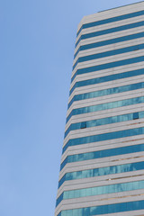 Obraz premium Blue windows Busimess office building