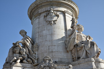 Statues place de la République à Paris, France
