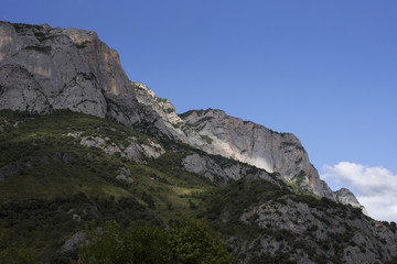 falaises des Pyrénées