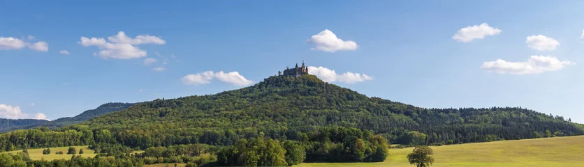 Papier Peint photo autocollant Château castle hohenzollern bisingen germany panorama