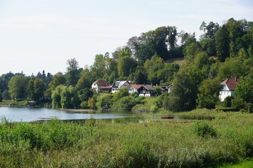 Seegrundstücke in Oberbayern an natürlichen See