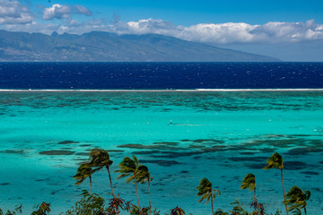 Moorea lagoon view on Tahiti - obrazy, fototapety, plakaty