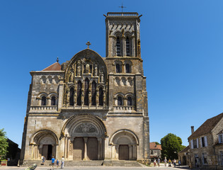Fototapeta na wymiar Vezelay Church France