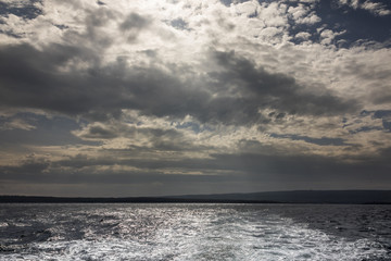 Fototapeta premium Wolken über dem Atlantik - Irland