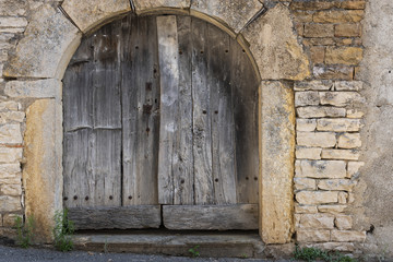 Fototapeta na wymiar Old Wooden Door Morvan