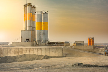 Quarry with silo in an industrial zone