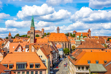 Ausblick über die Stadt Nürnberg mit Kaiserburg  © Sina Ettmer