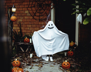 Ghost costume for Halloween party