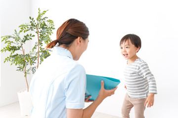 看護師と男の子
