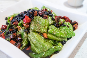 tiger skins green peppers