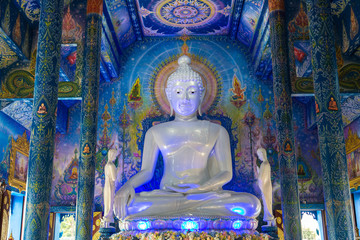 Obraz premium Wat Rong Sua Ten in Chiang Rai