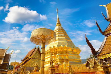 Fototapeta premium Wat Phra That Doi Suthep in Chiang Mai