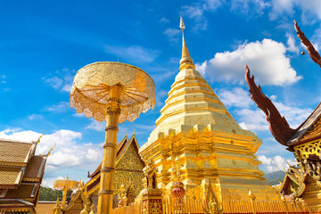Fototapeta premium Wat Phra That Doi Suthep in Chiang Mai