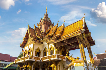 Fototapeta na wymiar Buddhists temple in Chiang Mai