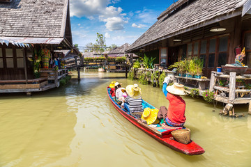 Fototapeta premium Floating Market in Pattaya