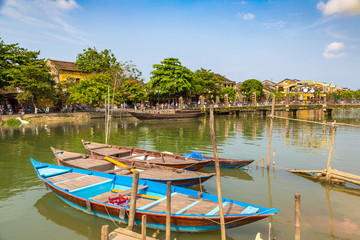 Naklejka na ściany i meble Traditional boats in Hoi An, Vietnam