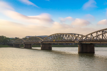 Fototapeta na wymiar Cau Truong Tien bridge in Hue, Vietnam