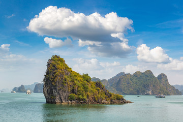 Naklejka premium Halong bay, Vietnam