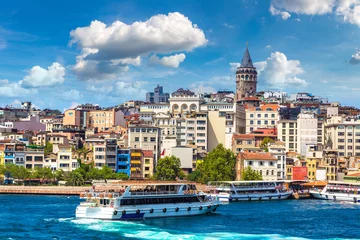 Zelfklevend Fotobehang Galata Tower in Istanbul, Turkey © Sergii Figurnyi