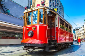 Zelfklevend Fotobehang Retro tram in Istanbul, © Sergii Figurnyi