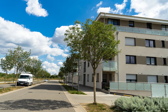 Mehrfamilienh&auml;user