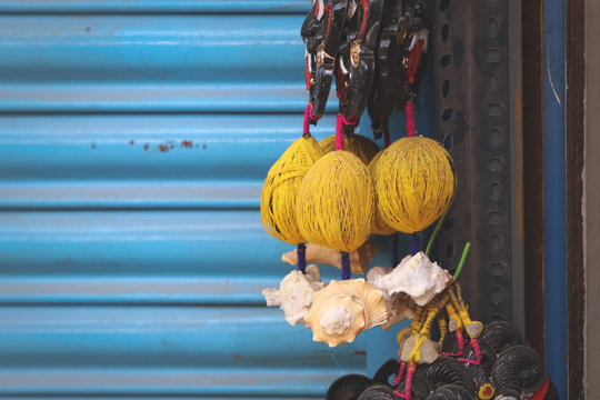 Hinduism  - Drishti Bommai