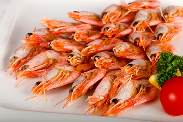 Boiled prawns