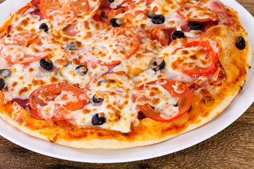 Pizza with bacon