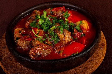 Stewed lamb in tomato sauce