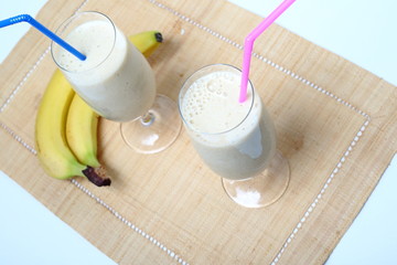 Frullato di banane e latte
