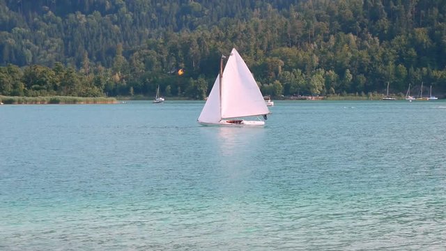 sailboat on the Worthersee ake