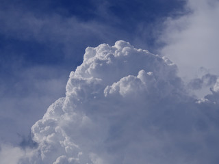 入道雲 © Makoto Shimokoshi
