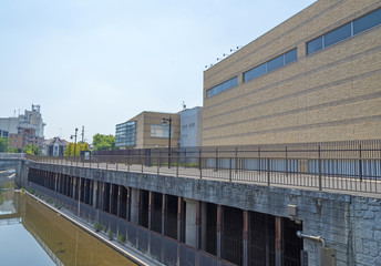 Fototapeta na wymiar 洪水対策のための取水施設（東京都杉並区）