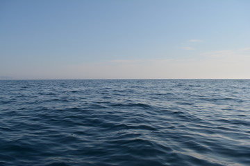 mar muy inmenso, bonito mar, cielo claro