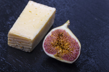 Feige mit Käse
