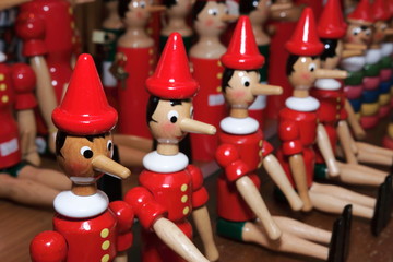 pinocchio burattino