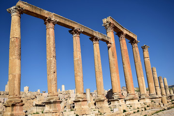 Obraz premium Roman Ruins of Jerash , Ancient Roman city of Gerasa of Antiquity , modern Jerash, Jordan