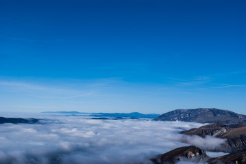 Fototapeta na wymiar Nuvole viste dal monte Catria