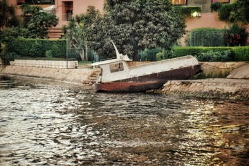 Ship wreck 