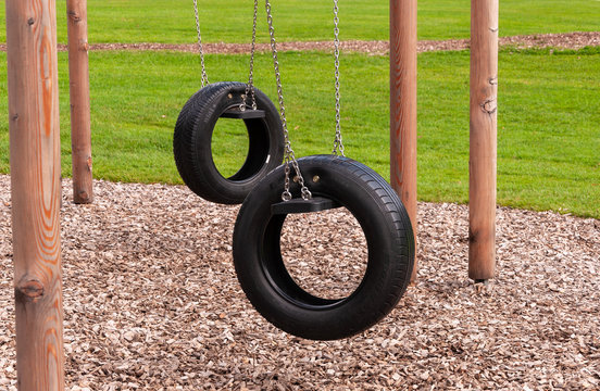 Reifenschaukel Spielplatz