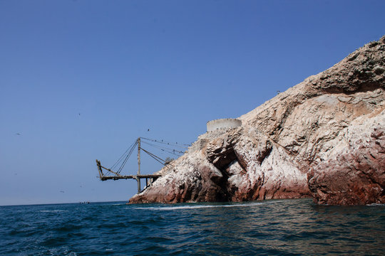 Paracas landscape rocks