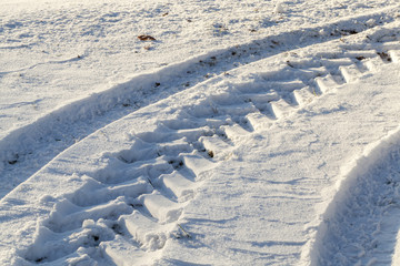 Obraz premium Road under the snow